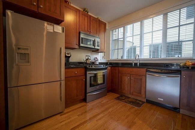 Photo - 93 E Central St Unit 18