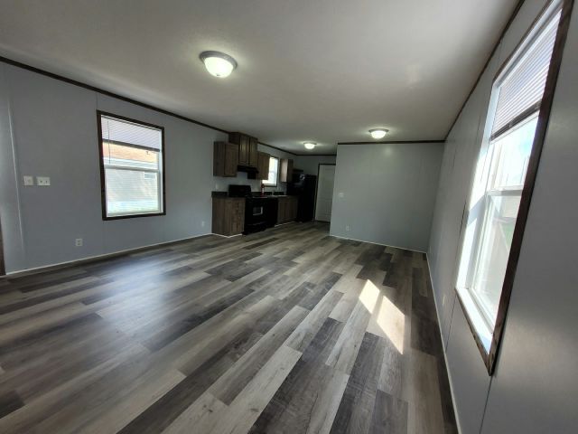 Photo - 11409 5th St NE