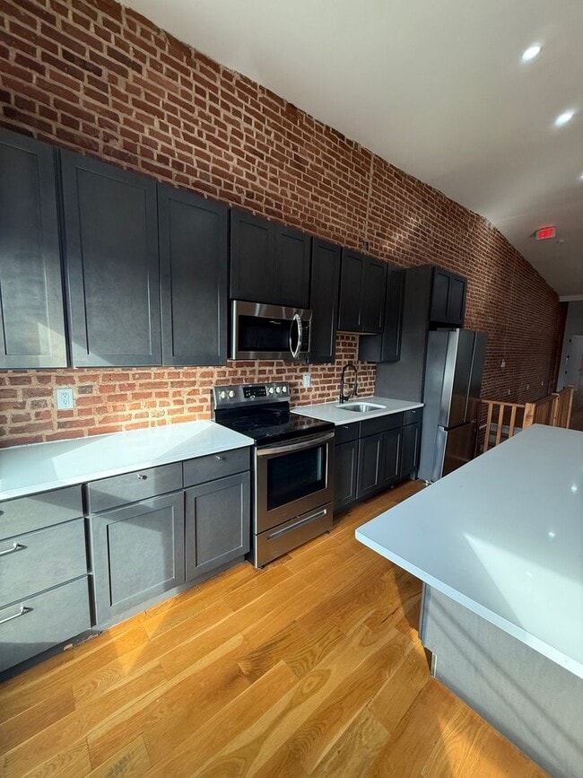 Photo - 194 Broadway Unidad 2 3rd floor