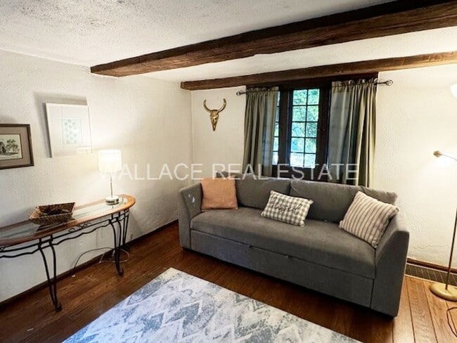 Photo - 1600 Duncan Rd SW