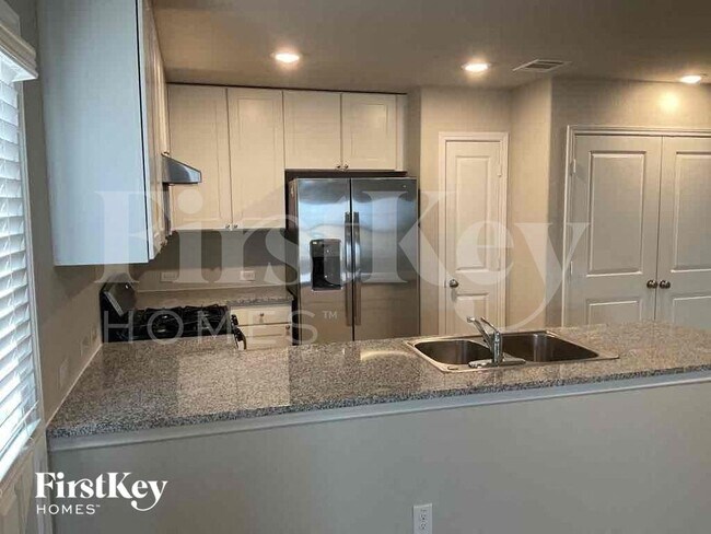 Photo - 10707 Giacconi Dr