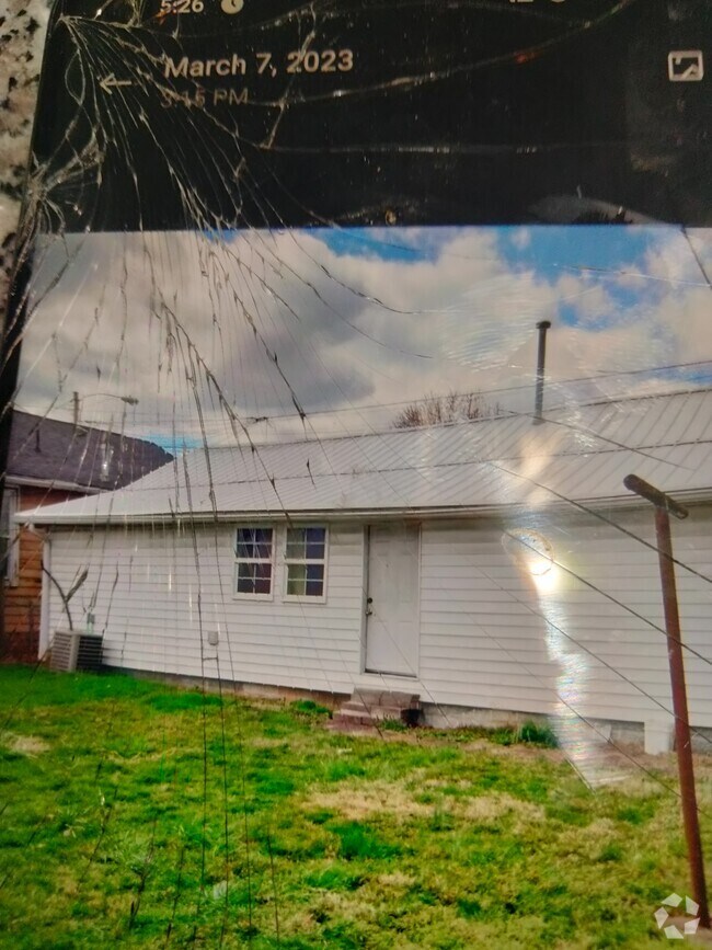 Building Photo - 33 Ohio Ave Rental