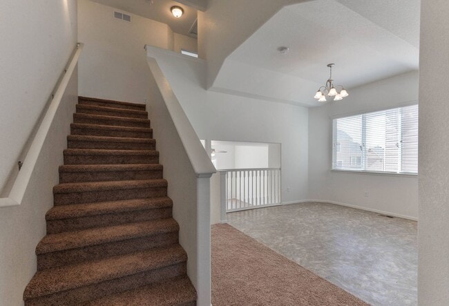 Photo - 476 Havenbrook Dr