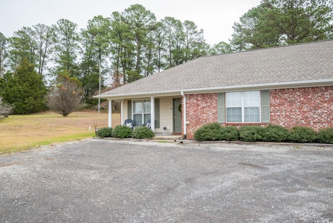 Photo - 125 Darby Way