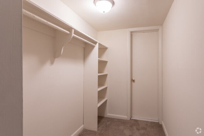 Studio - 708 SF - Rock Creek Woods