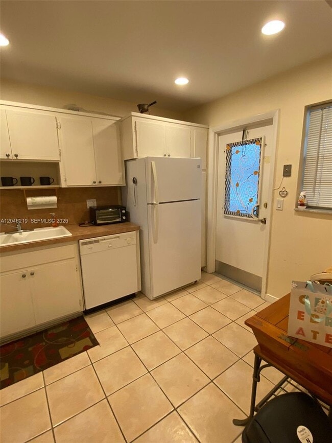 Photo - 330 SE 2nd St Unit 403F