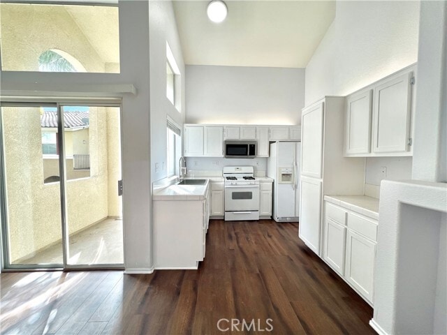 Building Photo - 1307 Elmhurst Rental