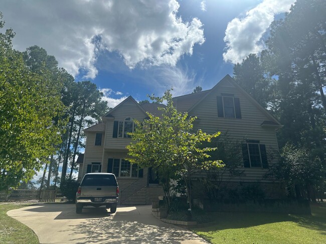 Photo - Carolina Lakes Gated Community!!
