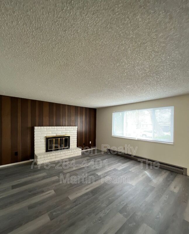 Photo - 436 Michele Way