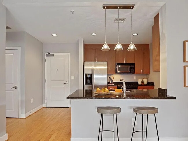 Photo - 4101 Albemarle St NW Unidad 626