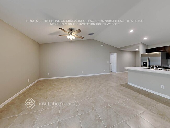 Photo - 802 SW Tulip Blvd House