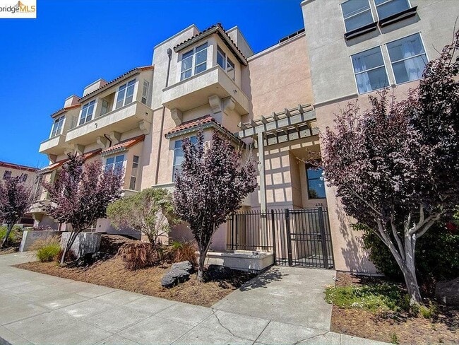 Photo - 426 27th St Unit Midtown Lofts #203B
