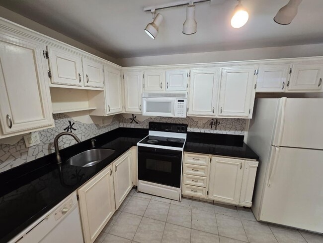 Photo - 4133 NW 88th Ave Unit 103