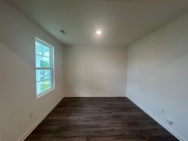 Photo - Like NEW 2-story 4 bedroom 2.5 bath Home in the Windcrest Acres Community in Asheboro w/ 1 car-ga...