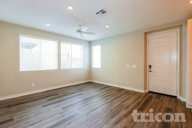 Photo - 28104 Callie Wy