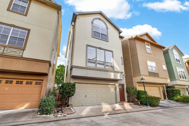 Photo - 3308 Clearview Cir