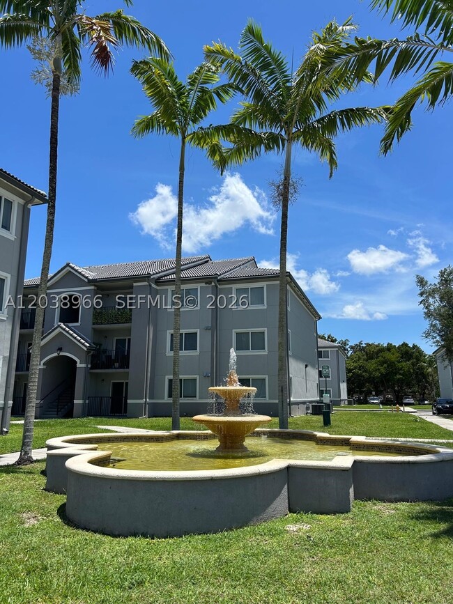Building Photo - 15460 SW 284th St Unit 4207