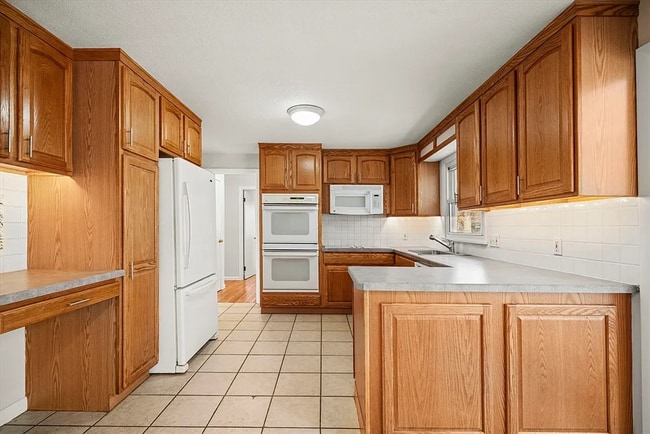 Photo - Beautiful Single Family Home for Rent in an Unbeatable Longmeadow Neighborhood!