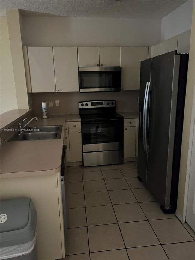 Photo - 2201 SE 24th Pl