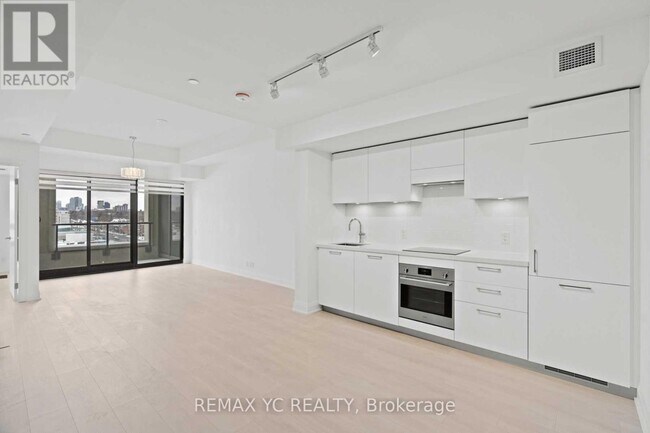 Photo - 33 Frederick Todd Wy Unité 615