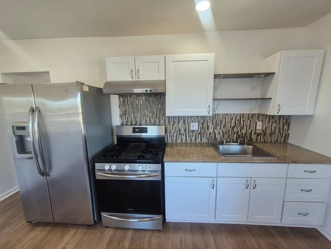 Photo - 1428 78th Ave Unit 3