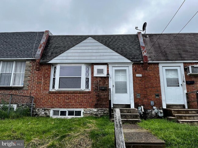 Photo - 1532 Summit St Townhome