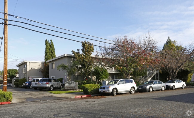 Garden Glen Apartments - Garden Glen Apartments
