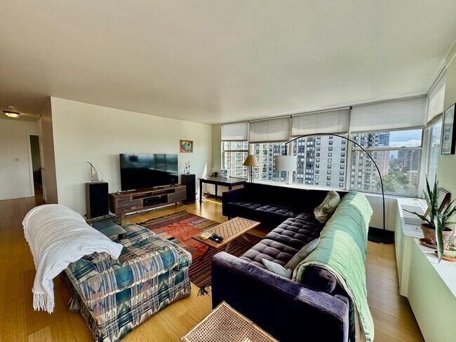 Photo - 5757 N Sheridan Rd Unit 16H