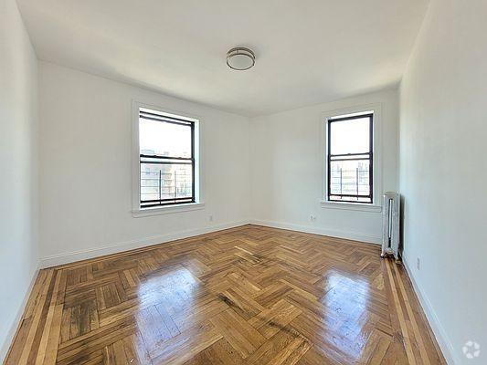 Building Photo - 1 bedroom in BRONX NY 10457 Unit B25 Rental