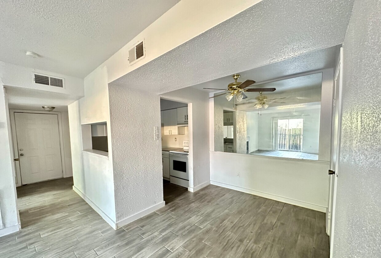 Living room/Dining room area - 12658 Ashford Meadow Dr (Houston, TX)
