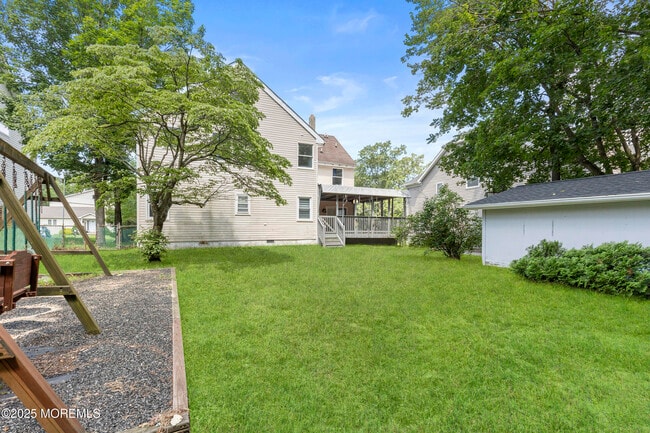 Photo - 39 Lapsley Ln