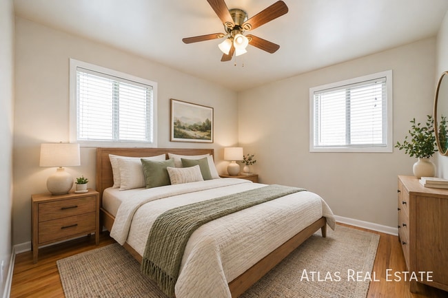 Photo - 4505 E Yale Ave