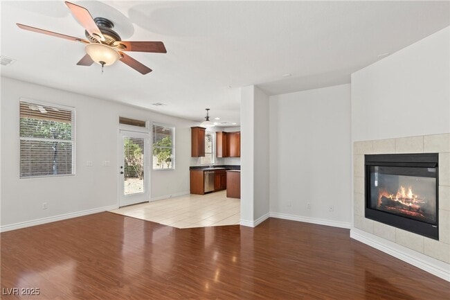 Photo - 2831 Dunnottar Ave