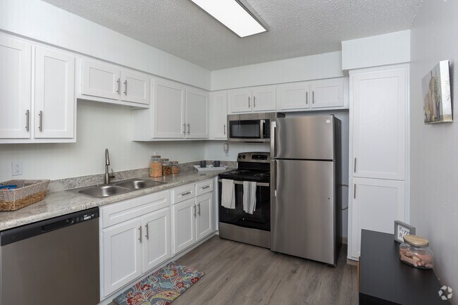 2 habitaciones, 2 baños - B1 - Cocina - The Place at Briarcrest