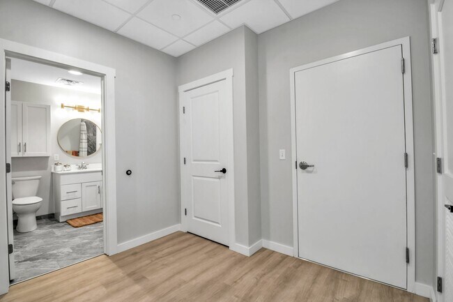 2 Bedroom