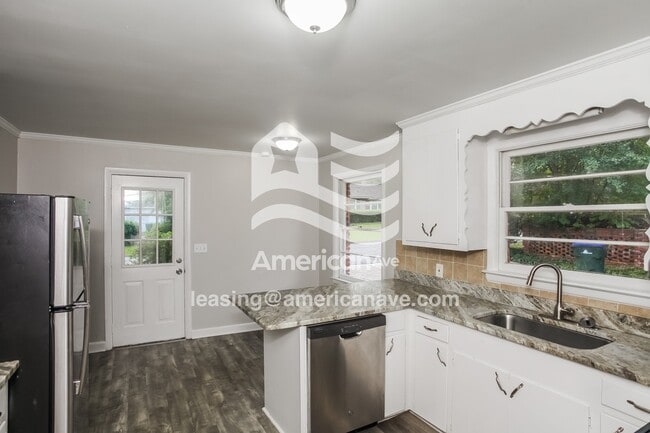 Photo - 6824 Eastbrook Rd