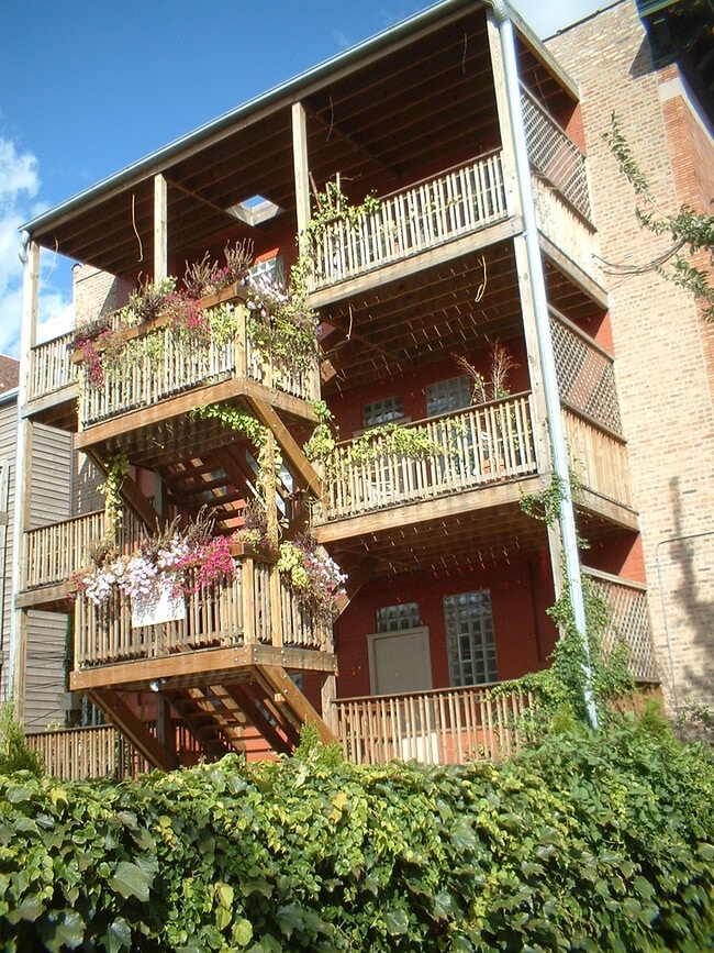 Photo - 5700 N Winthrop Ave