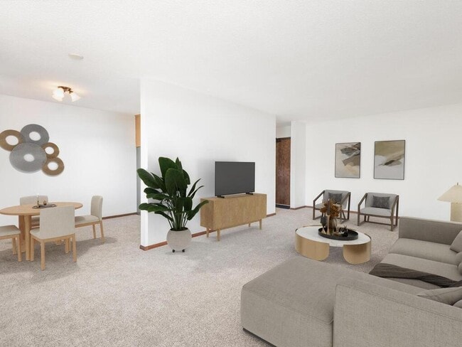 Photo - 4101 Parklawn Ave Unidad 130