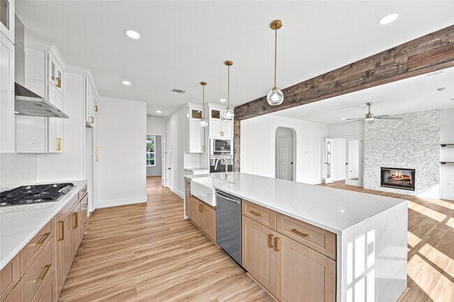 Photo - 5910 Country Brook Ct