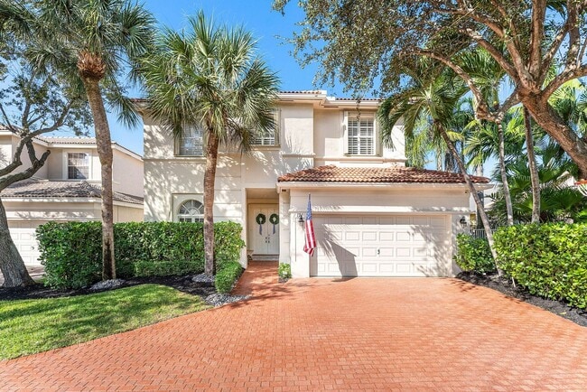 Building Photo - 121 Palm Cir