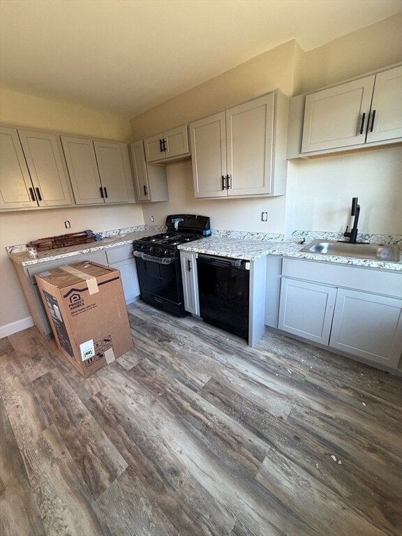 Photo - 57 Colfax St