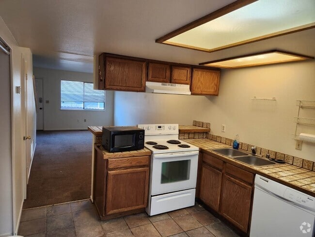Building Photo - 1225 N Sierra St Unit #1 Rental
