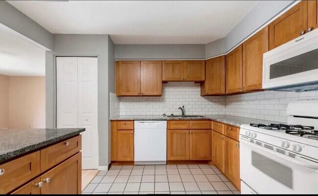 238 E Bailey Rd