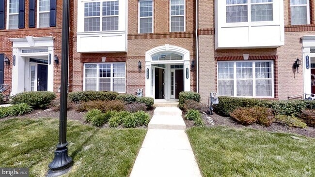Building Photo - 43138 Thoroughfare Gap Terrace Rental