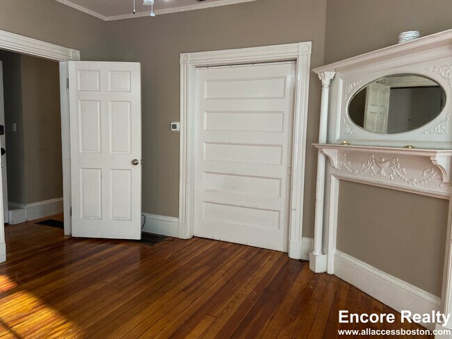 1 Parker Hill Ter Unit 1B