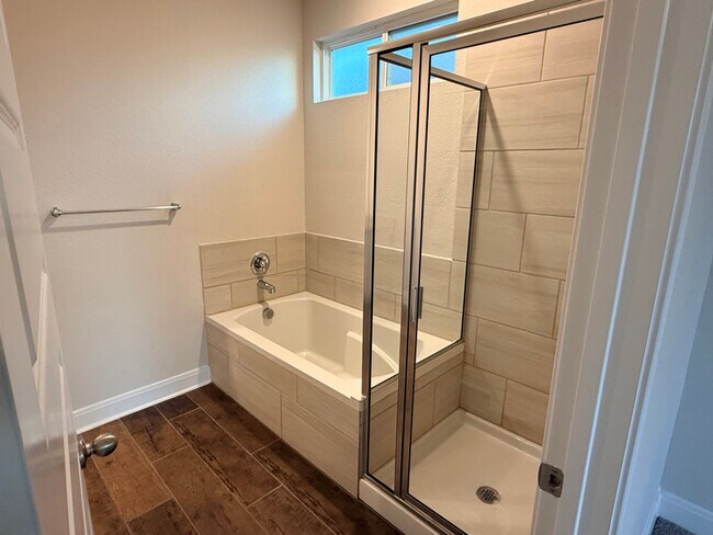 Photo - 4049 Copper River