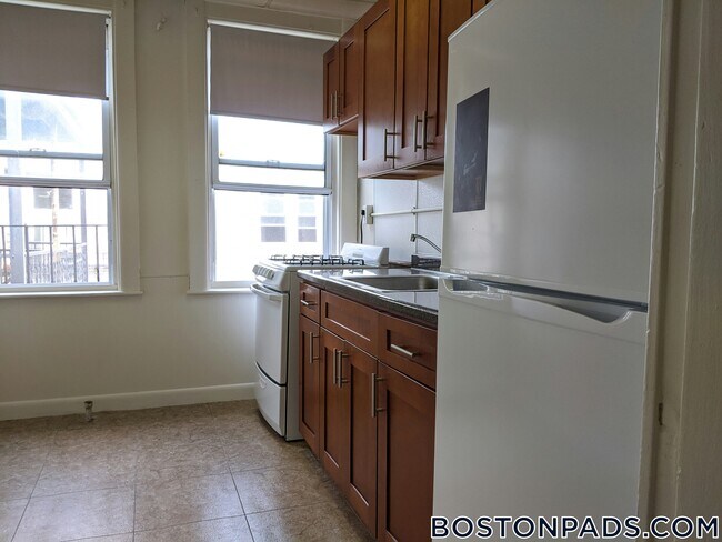 Photo - 1630 Commonwealth Ave Unidad 26