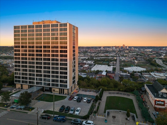 Photo - 810 Matson Pl Unit 1406