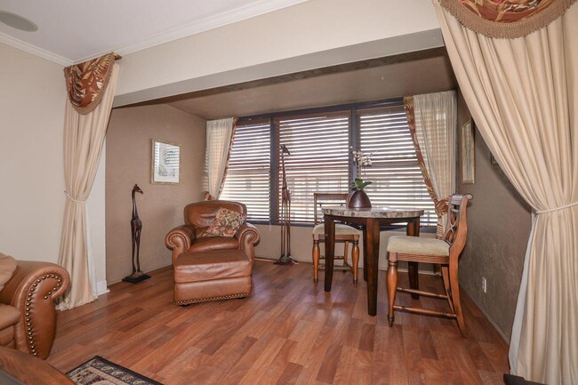 Photo - 2050 Oleander Blvd Unidad 2202