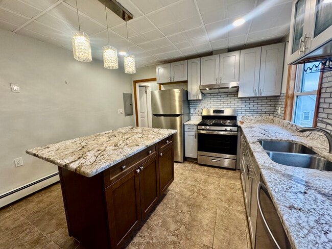 Photo - 372 Prospect St Unit 3